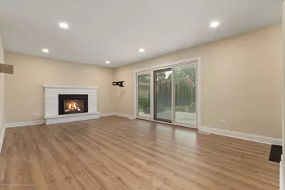 2003 E Lillian Lane, Arlington Heights, IL 60004 - Photo 23