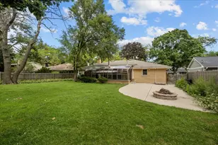 662 Garfield Ave, Lake Bluff, IL 60044 - Photo 17