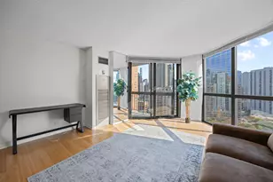 33 W Delaware Pl, Chicago, IL 60610 - Photo 7