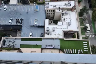 33 W Delaware Pl, Chicago, IL 60610 - Photo 13