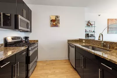 757 N Orleans Street #1704, Chicago, IL 60654 - Photo 9
