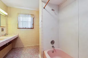 5746 Vine St, Oak Forest, IL 60452 - Photo 13