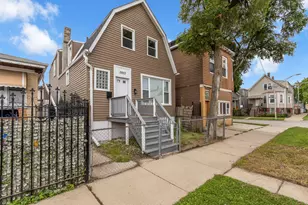 3823 W Wabansia Ave, Chicago, IL 60647 - Photo 3
