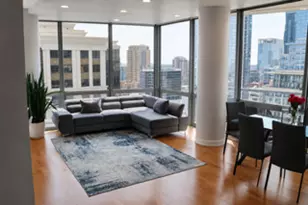1235 S Prairie Ave, Chicago, IL 60605 - Photo 3