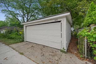 620 Clinton Ave, Oak Park, IL 60304 - Photo 23