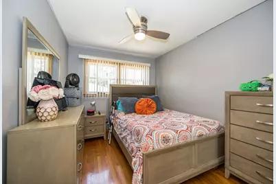 10120 S Torrence Avenue, Chicago, IL 60617 - Photo 11