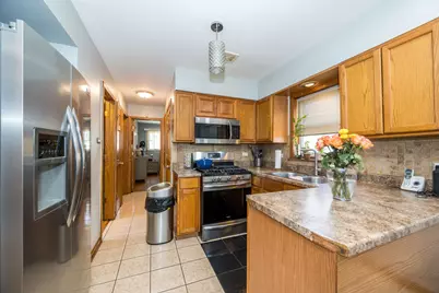 10120 S Torrence Avenue, Chicago, IL 60617 - Photo 7