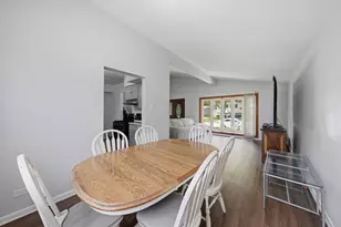403 Rutledge St, Park Forest, IL 60466 - Photo 9