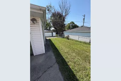 15126 Irving Avenue, Dolton, IL 60419 - Photo 27