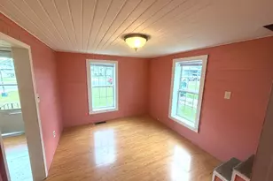 260 N Madison Ave N, Bradley, IL 60915 - Photo 5