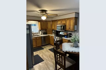 1910 Oakland Avenue, Crest Hill, IL 60403 - Photo 3