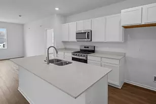 17549 W Windemere Cir, Lockport, IL 60441 - Photo 9
