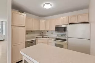 2626 N Lakeview Ave, Chicago, IL 60614 - Photo 7