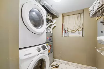 1508 W Cortez Street #2, Chicago, IL 60642 - Photo 33