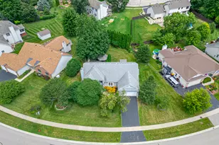 1020 Winslow Ave, Woodstock, IL 60098 - Photo 3