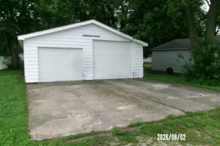 118 N Indiana St, Milford, IL 60953 - Photo 9