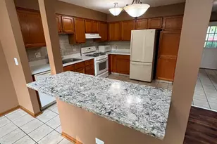 1061 Rockport Dr, Carol Stream, IL 60188 - Photo 3