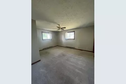 136 N St. Louis Street, Elwood, IL 60421 - Photo 3
