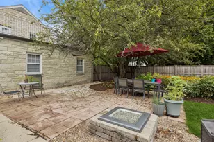 1104 Greenfield St, Oak Park, IL 60302 - Photo 27