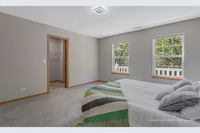 2028 Grayhawk Drive, Aurora, IL 60503 - Photo 17