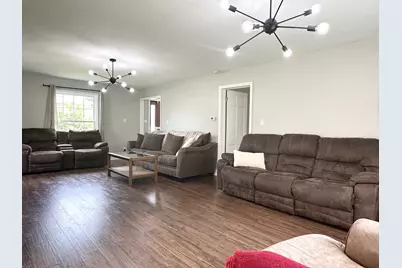 1414 W Budd Boulevard, Kankakee, IL 60901 - Photo 7