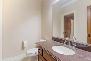 37W209 Deer Pond Ct, Saint Charles, IL 60175 - Photo 63