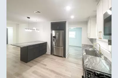 934 Beverly Drive, Wheeling, IL 60090 - Photo 5