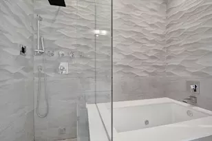 1404 W Chicago Ave, Chicago, IL 60642 - Photo 29