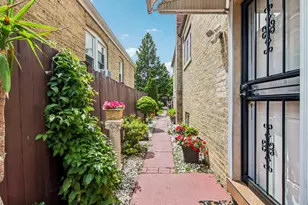 2842 N Mont Clare Ave, Chicago, IL 60634 - Photo 31