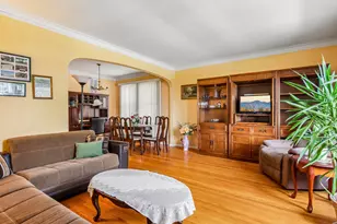 2842 N Mont Clare Ave, Chicago, IL 60634 - Photo 5