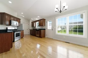 610 Lookout Way, Bourbonnais, IL 60914 - Photo 5