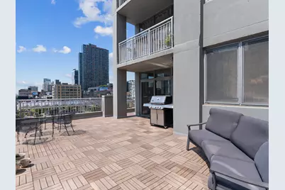 600 N Dearborn Street #602, Chicago, IL 60654 - Photo 17
