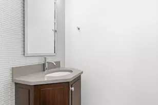 600 N Dearborn St, Chicago, IL 60654 - Photo 15