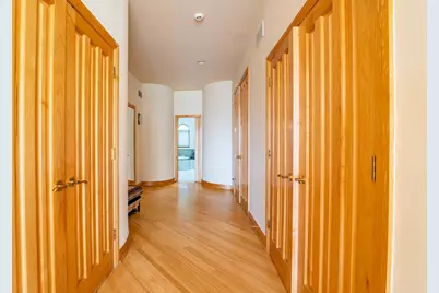 1683 Braeside Lane, Northbrook, IL 60062 - Photo 31