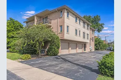 4012 W 105th Street #1A, Oak Lawn, IL 60453 - Photo 1