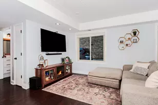 4012 W 105th St, Oak Lawn, IL 60453 - Photo 9