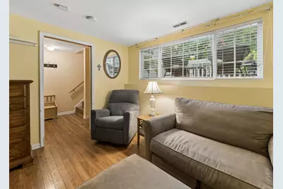 257 W Whispering Oaks Lane #257, Round Lake, IL 60073 - Photo 11