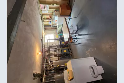 6329 W Touhy Avenue, Chicago, IL 60646 - Photo 17