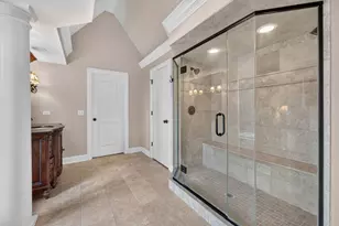 39W675 Goldenrod Dr, Saint Charles, IL 60175 - Photo 43
