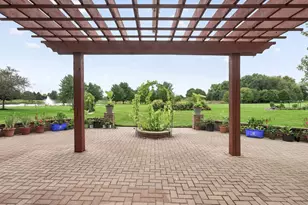 39W675 Goldenrod Dr, Saint Charles, IL 60175 - Photo 73