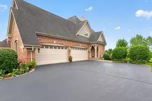 39W675 Goldenrod Dr, Saint Charles, IL 60175 - Photo 87