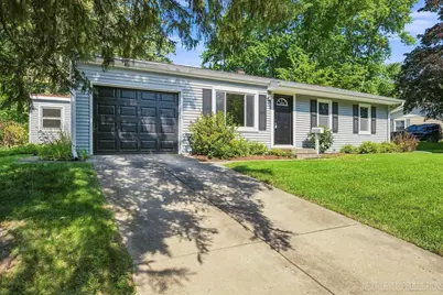 106 Ridge Lane, Geneva, IL 60134 - Photo 3