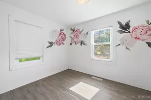 106 Ridge Ln, Geneva, IL 60134 - Photo 15