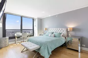 1030 N State St, Chicago, IL 60610 - Photo 11