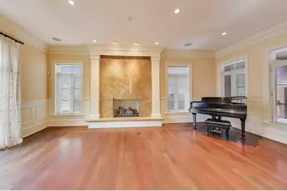 1718 W Wrightwood Avenue, Chicago, IL 60614 - Photo 5