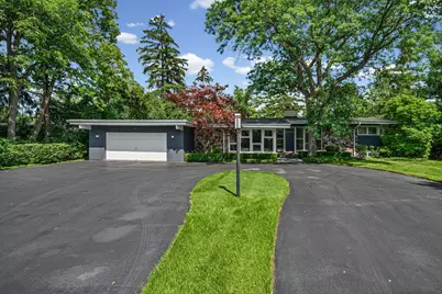 415 Clavey Lane, Highland Park, IL 60035 - Photo 1