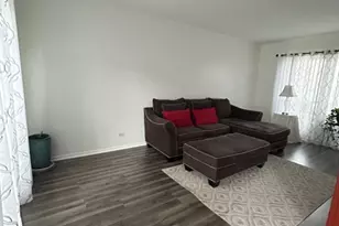 1929 Whitingham Ln, Hoffman Estates, IL 60169 - Photo 5