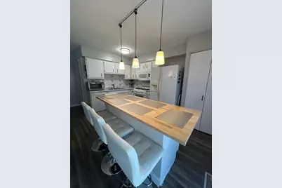 1929 Whitingham Lane, Hoffman Estates, IL 60169 - Photo 9