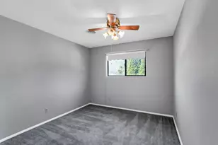1933 Blackthorn Dr, Champaign, IL 61821 - Photo 19