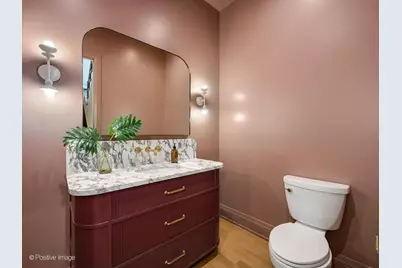 414 Laurel Avenue, Wilmette, IL 60091 - Photo 17